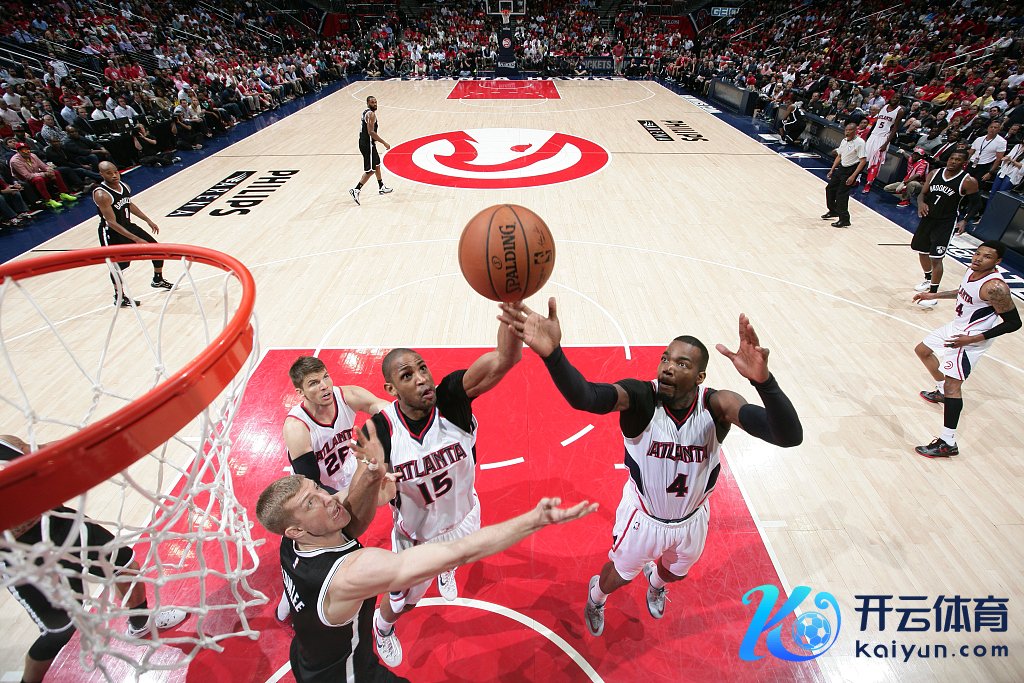 谢尔文-马克:若詹姆斯不在东部老鹰能夺冠 咱们队有4个全明星